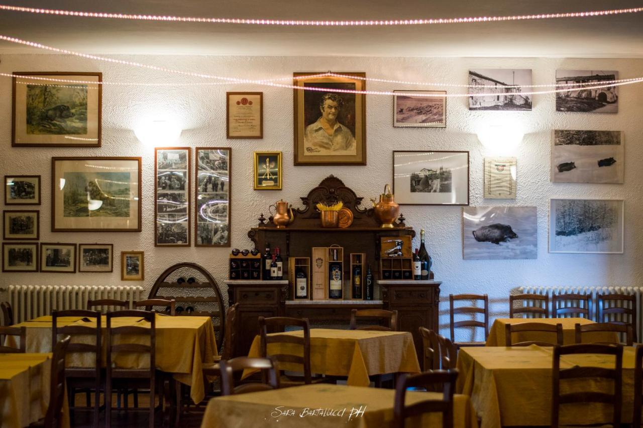 Albergo Ristorante Da Vestro モンティチャーノ エクステリア 写真