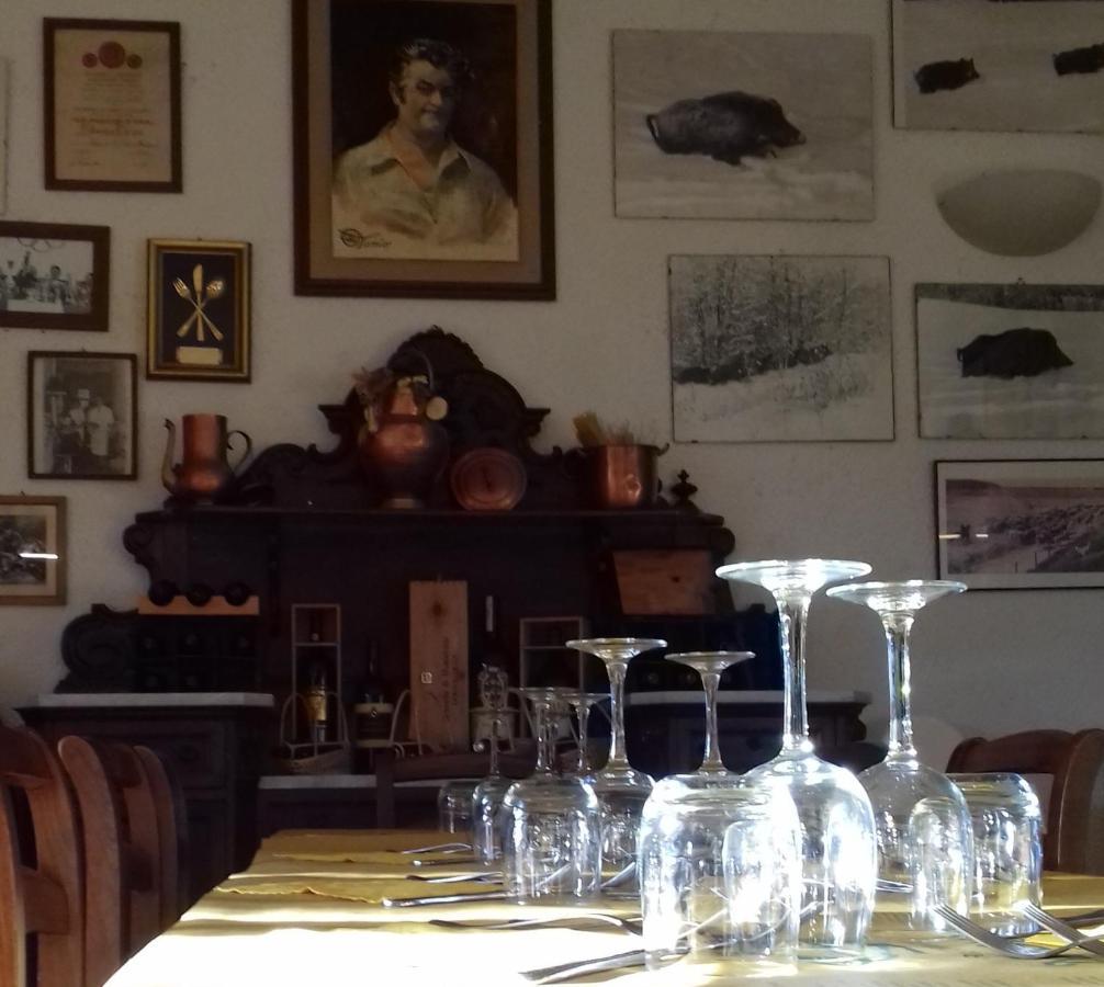 Albergo Ristorante Da Vestro モンティチャーノ エクステリア 写真