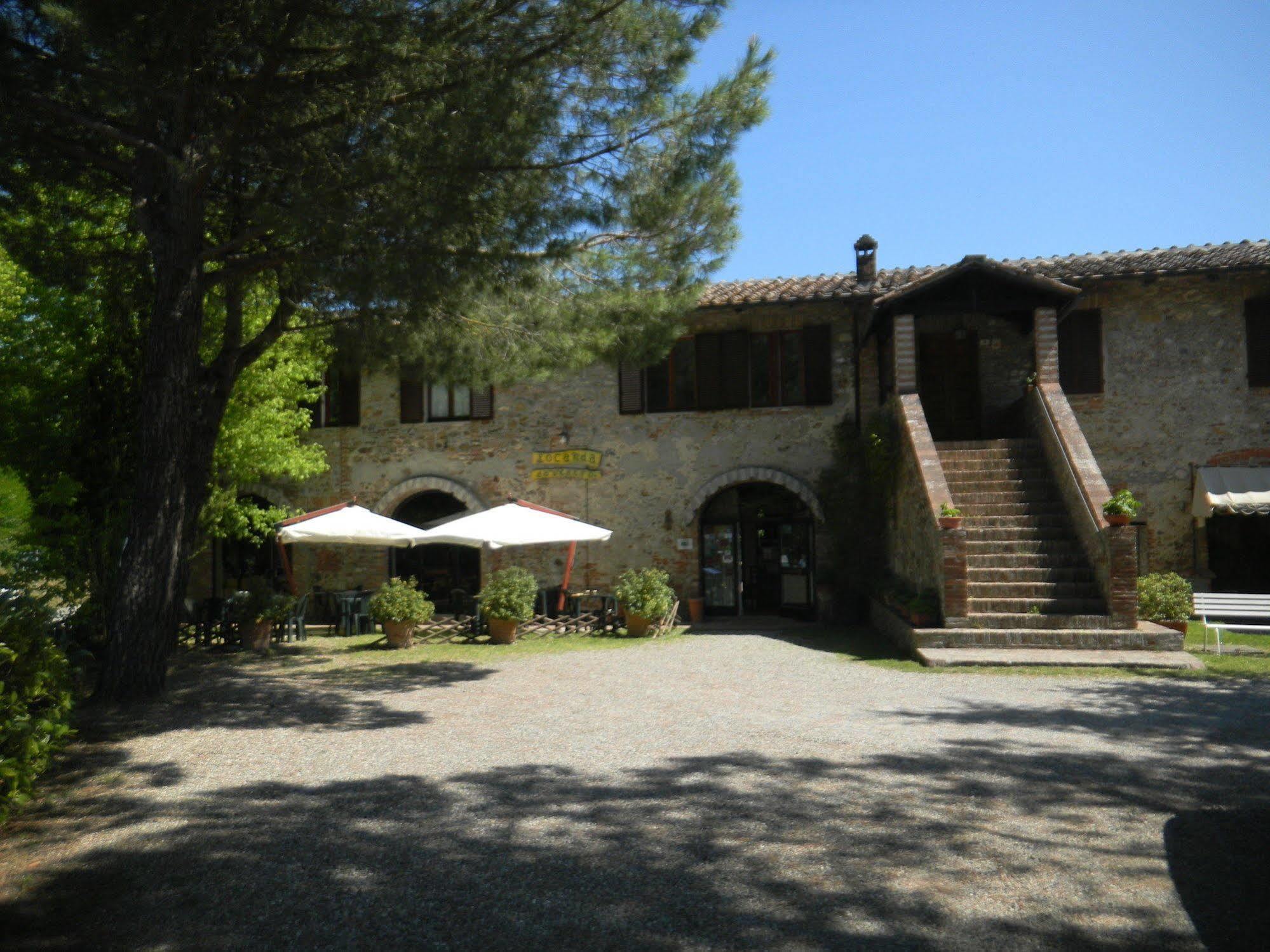 Albergo Ristorante Da Vestro モンティチャーノ エクステリア 写真