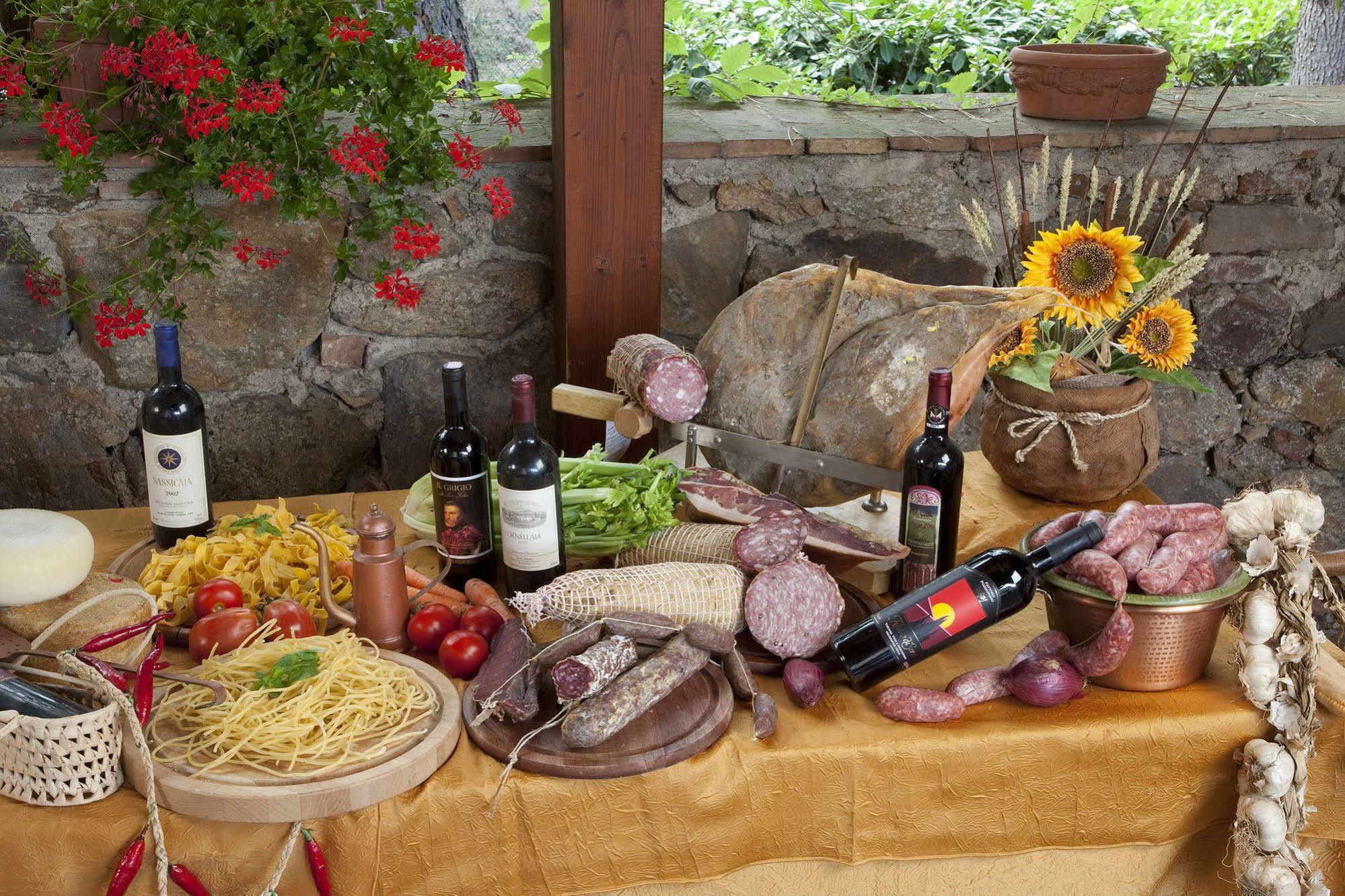 Albergo Ristorante Da Vestro モンティチャーノ エクステリア 写真